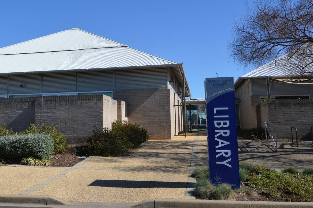 Visitors aplenty at library