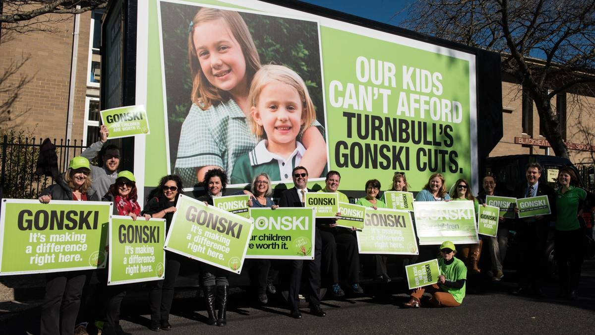 PROTEST: The Gonski Mobile Billboard will be in Cowra on Monday, May 25.