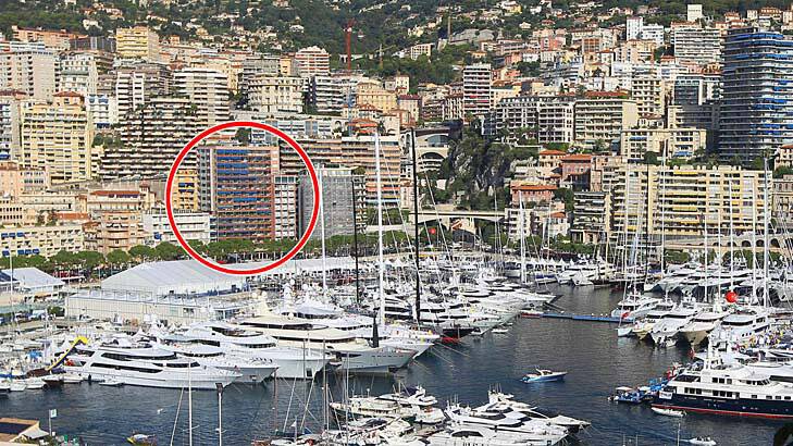 Port Hercules in the principality of Monaco with Les Caravelles circled.