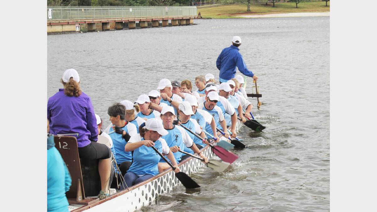 The Lachlan Dragons took to the water with great success at the Canobolas Regatta. sub