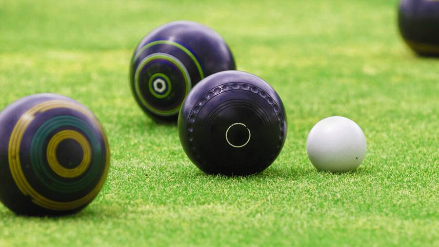 Saints too strong for Two and a Half Fitters in twilight bowls
