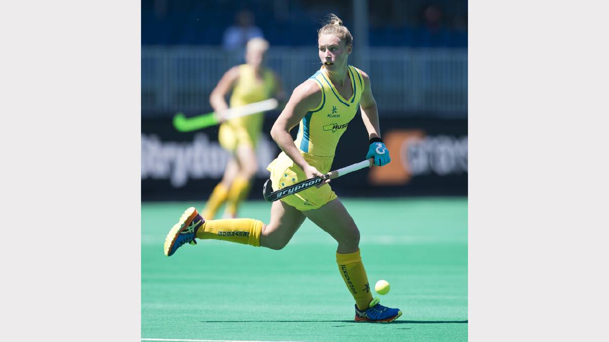 Parkes’ Mariah Williams in action for the Hockeyroos in Belgium.
Photo: Courtesy of Treeby Images.