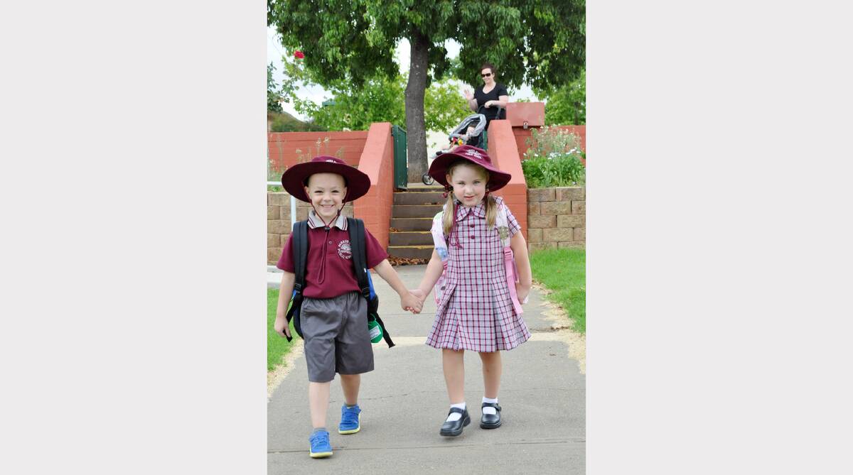 Henry Kross and Pippa Robinson are excited to be starting big school today. Photo: Roel ten Cate