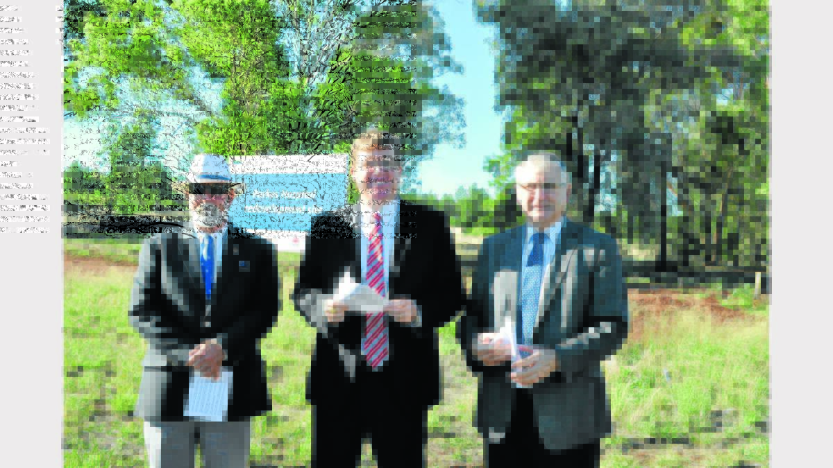 GREAT NEWS...Parkes Mayor, Ken Keith, local state MP, Troy Grant, and Forbes Mayor Ron Penny. 