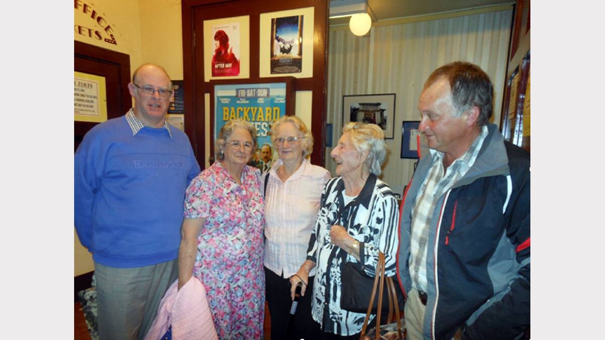 Paul and Lee Prendergast (Bathurst), Norma Carlon from Megalong Valley (Luke’s mother), Bernadette Allen (nee Carlon and former longtime Parkes resident) and star, Adam Boyd at Mount Vic Flicks, Mount Victoria.