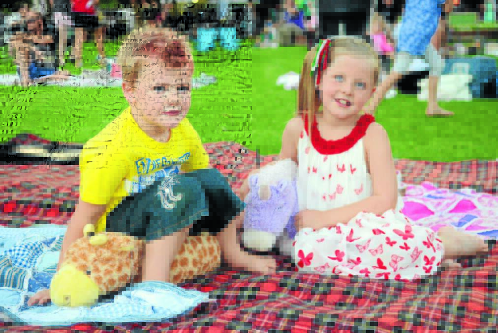Scenes from Parkes' first Christmas Family night and Upmarkets in Cooke Park. Photos: Renee Powell.