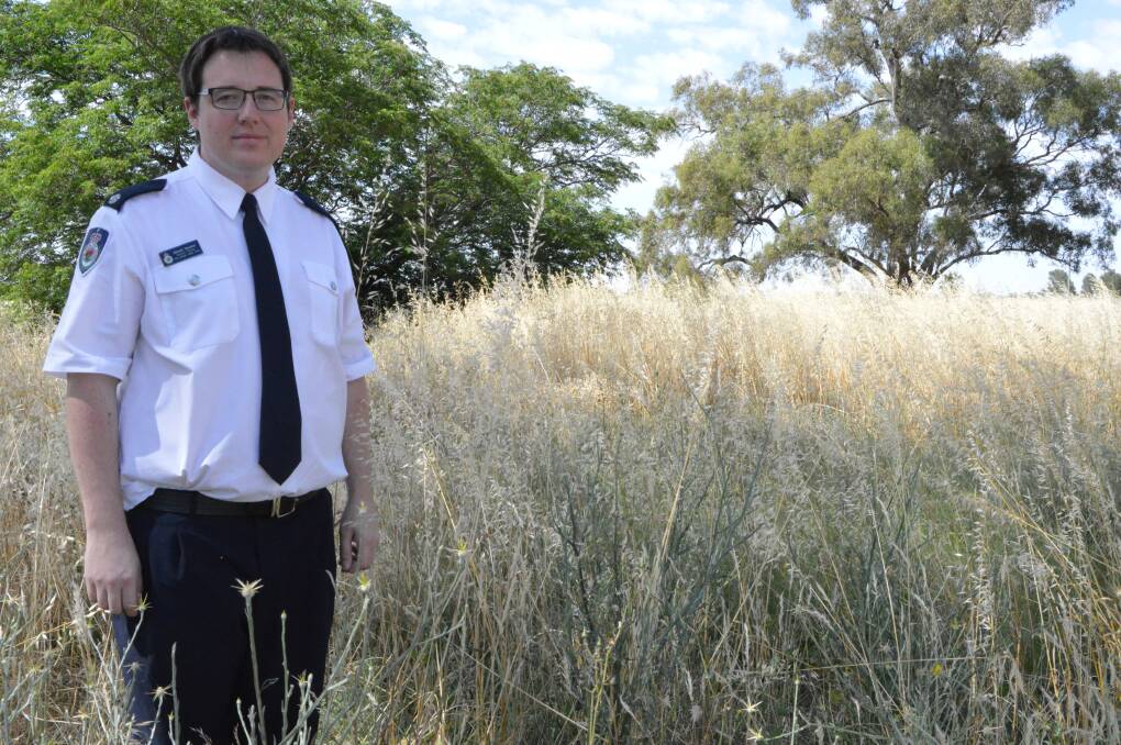 BIG SEASON: Rural Fire Service Mid Lachlan Valley Team operations officer Daniel Gordon is urging Parkes residents and farmers to be vigilant as summer gets off to a very hot and dry start.