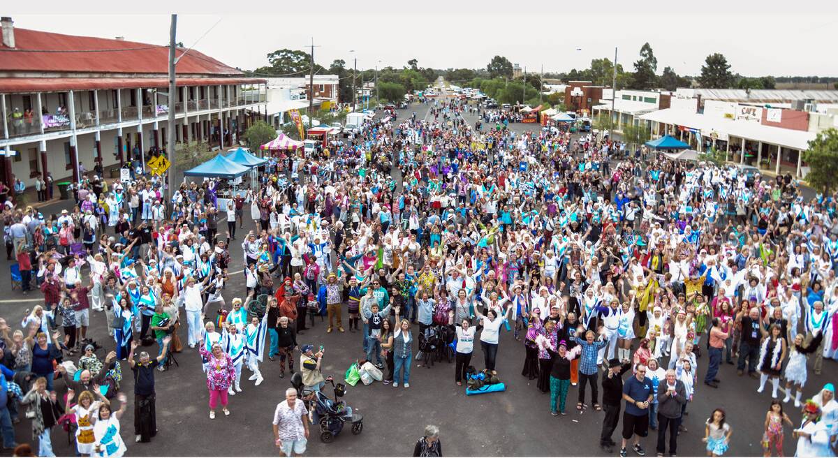 Last year festival goers set a world record for the most people dancing in the one street to ABBA music, in Trundle’s main street. They finished up with almost 5000 people dancing.