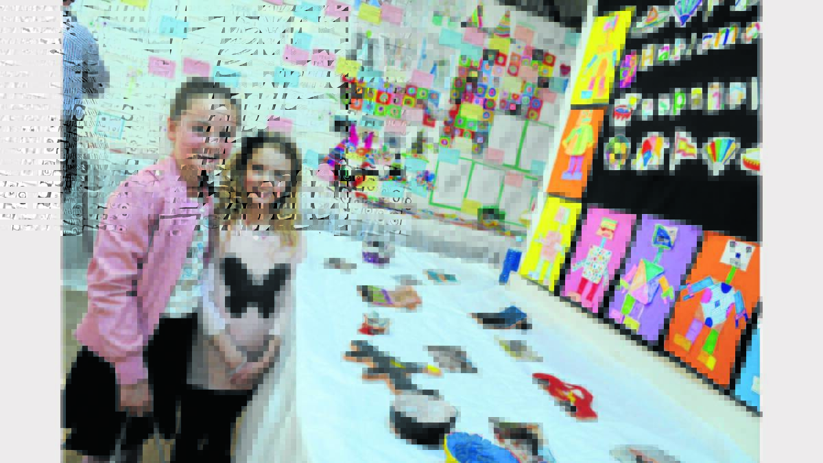 Mackenzie Horsburgh and Ella Jones admired the entries in the pavilion. 