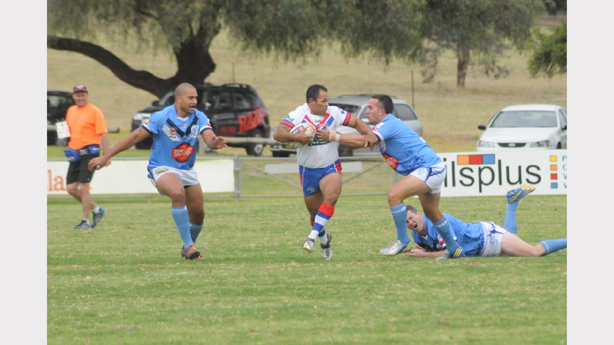 Parkes Spacemen yesterday recorded one of their most courageous come-from-behind victories for years, subduing premiers Dubbo Macquarie Raiders 36-26 on Pioneer Oval.