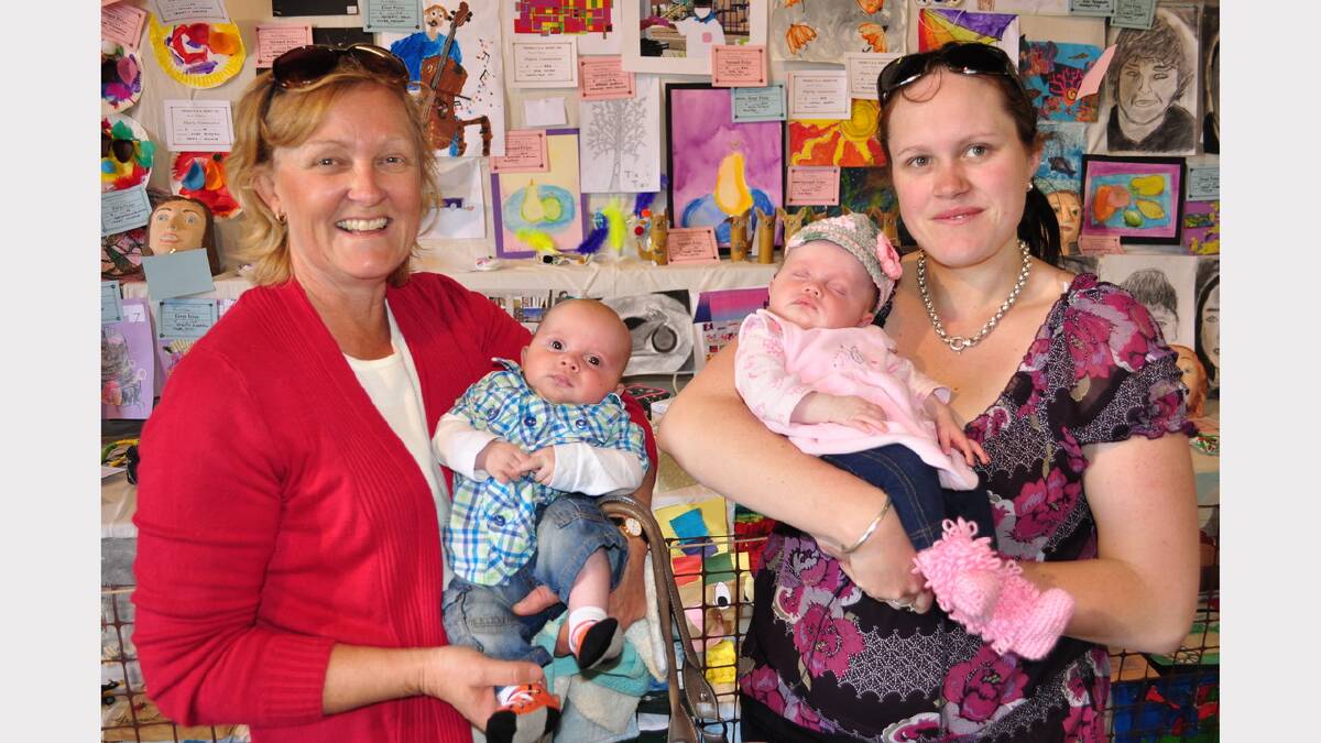 Ten-week-old twins Izak (left) and Mackenzie experienced their first show. Mum Tamilla Hindmarsh (now of Trundle) with her mother-in-law Carolyn Watt were all smiles in the pavilion.