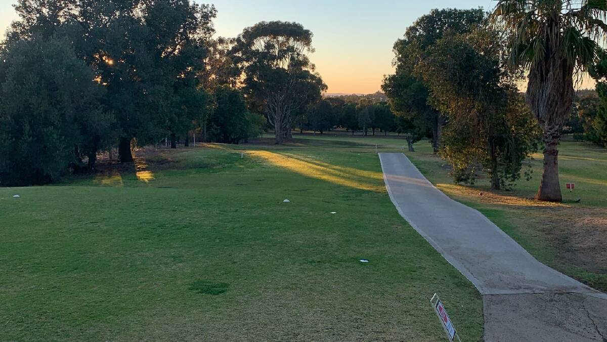 Parks Golf club: This week our Division 1 Pennants golfers play Duntryleague in Orange and the other's teams travel to Mudgee with Division 2 team to play Dubbo and Division 2 and 3 versing Orange Ex-services.