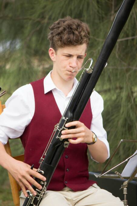 Simeon Kelly is travelling to Sydney for the Sydney Youth Orchestra Summer School.