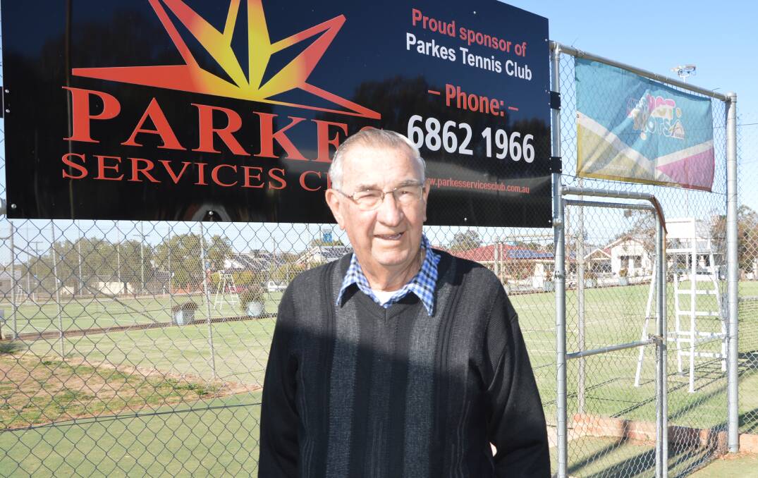 FORTY YEARS: Hedley Nicholson has been volunteering his time to keeping up the maintenance at Parkes Tennis Club since 1978. He has been nominated for the Tennis NSW 2018 Volunteer Achievement Award. Photo: Barbara Watt. 