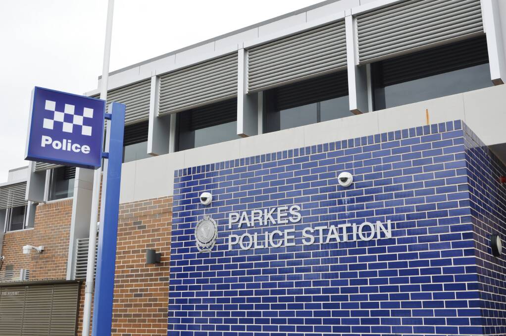 Parkes Police Station.