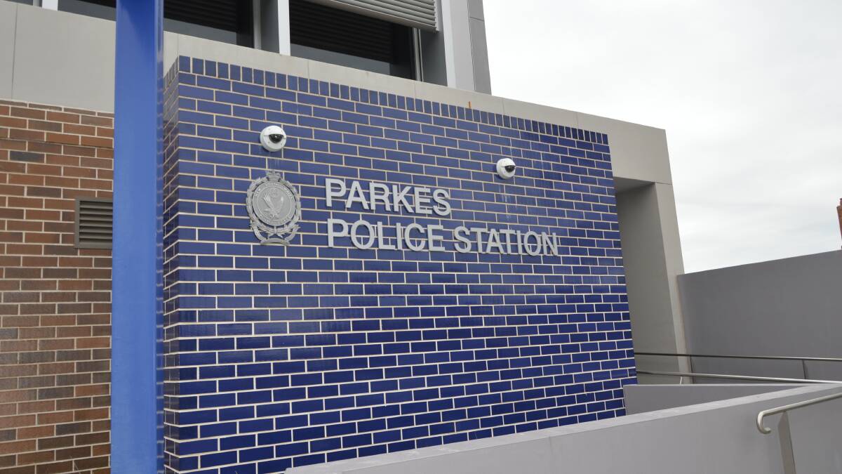 Parkes man, 38, tasered by police after refusing to stop fighting