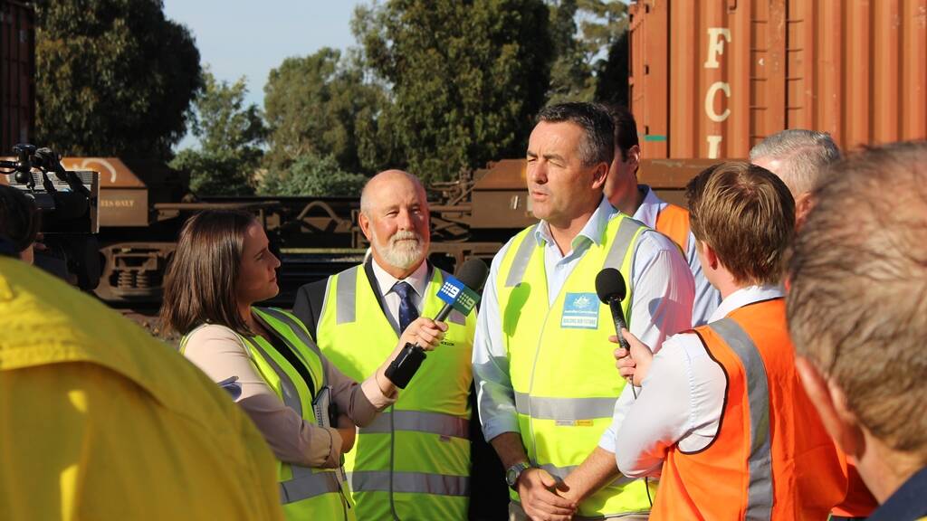 Minister for Infrastructure and Transport, Darren Chester MP was in town last week to announce the replacement of timber bridges on the Inland Rail route.