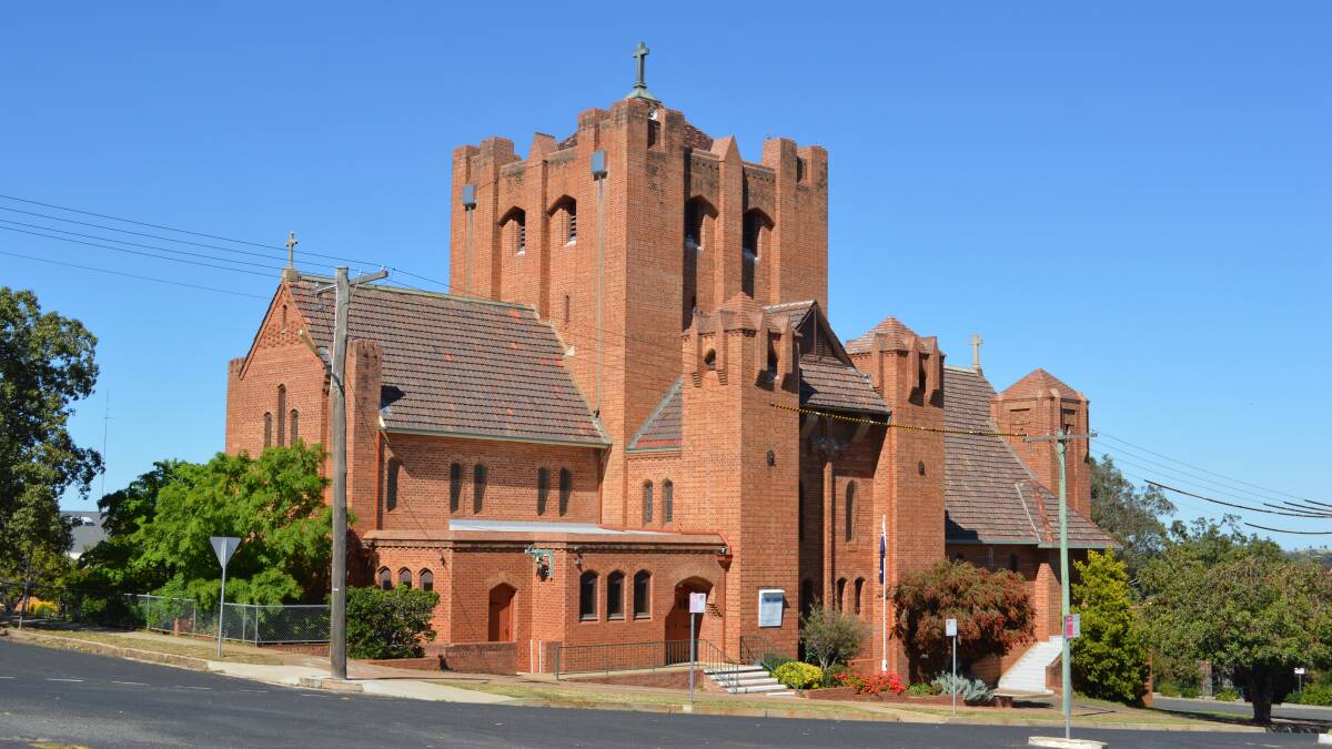 IN TROUBLE: St George's Anglican Church in Parkes is facing the biggest crisis in 100 years. Photo: Mattinbgn, Wikimedia Commons.