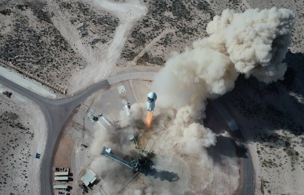 The New Shepard rocket blasts off into space from West Texas. Picture: Blue Origin 
