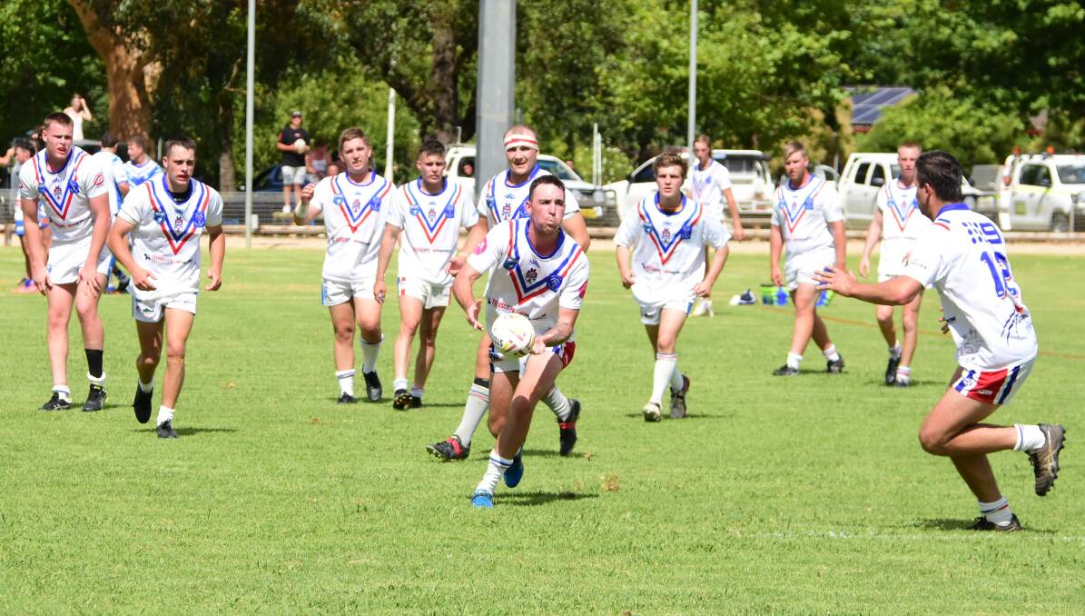 ON THE BOARD: The Spacemen go on the attack against the Bathurst Panthers in Cowra on Sunday. Photo: KELSEY SUTOR.