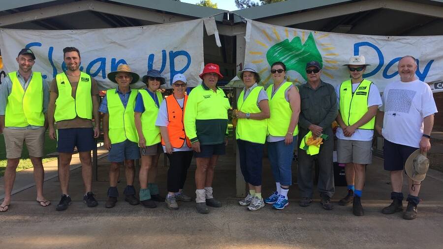 GETTING STUCK IN: Make sure to participate in Clean Up Australia Day in Parkes to make sure our shire stays as beautiful as ever. Photo: SUPPLIED.