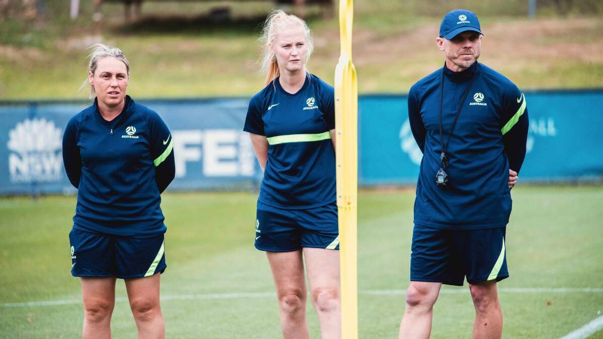 SCHOLARSHIP: Coach Leah Blayney, Parkes' Meaghan Kempson and assistant coach Steve Antovic at a Young Matildas camp. Photo: SUPPLIED.