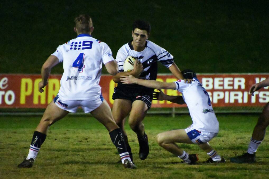 TOO GOOD: Sean Towney hits the ball up for Forbes in their 44 point demolition of Parkes. Photo: Jenny Kingham.