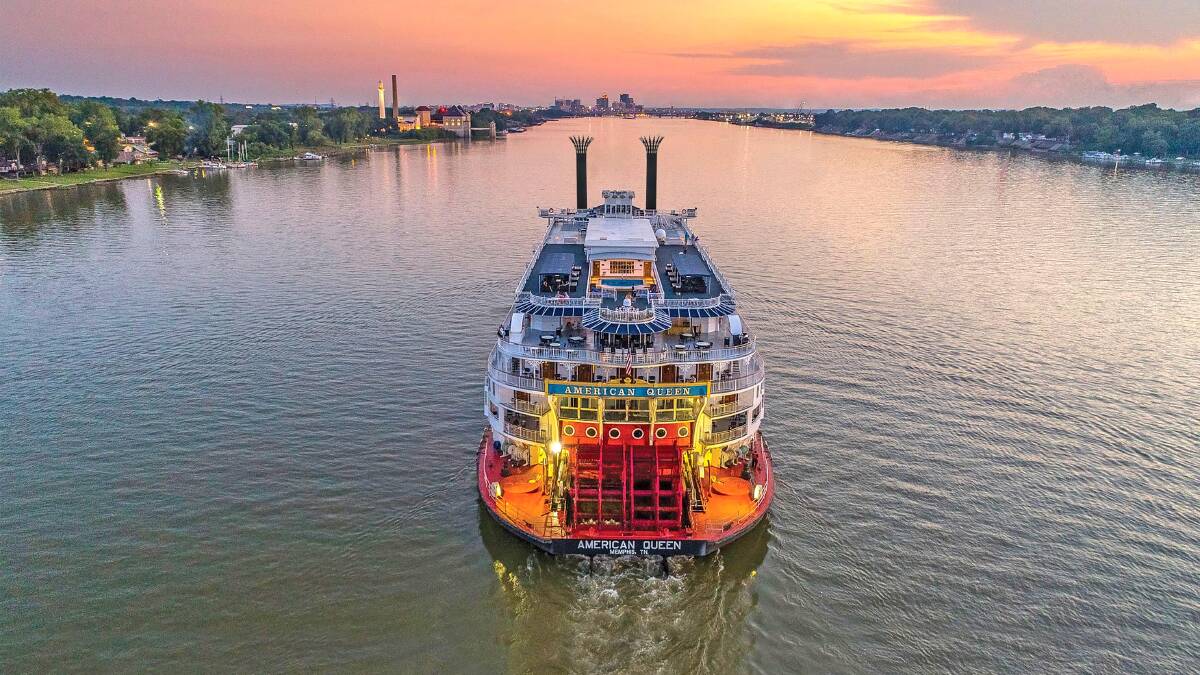 American Queen: the largest river steamboat ever built.