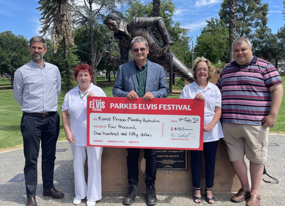Reverend Ben Mackay, Teresa Millyn, Parkes Shire Mayor Neil Westcott, Deborah Poulton and Pastor James Leach were excited about the announcement of funds to Kairos. Photo by Brendan McCool.
