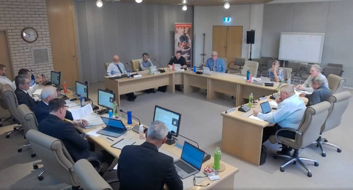 At Parkes Shire Council's ordinary monthly meeting on January 17, Council voted to waive the head-tax on the early morning and evening RPT flights. Photo from Facebook.