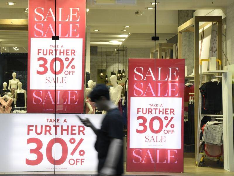 Australians are tipped to spend a record $2.75 billion on Boxing Day sales.