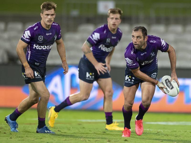 Storm star Cameron Smith (r) is tipped to take advantage of the NRL's new six-again ruck ruling.