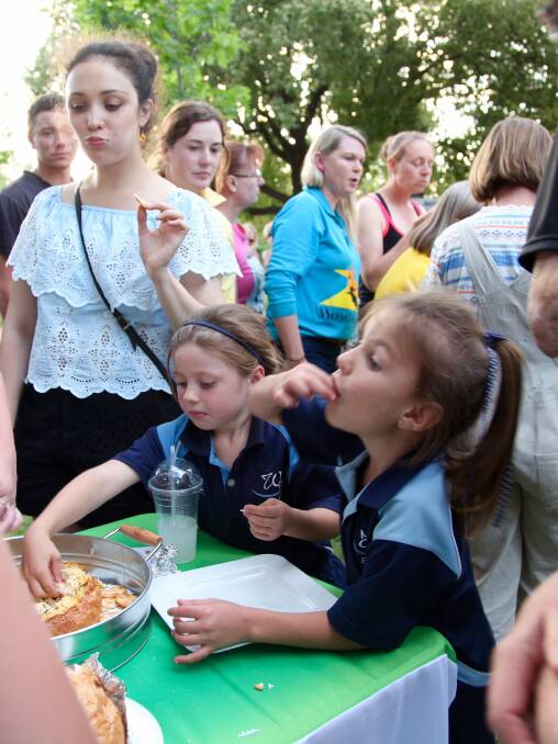 See all the action and delicious food on display at last year's inaugural Cob Loaf Festival. 
