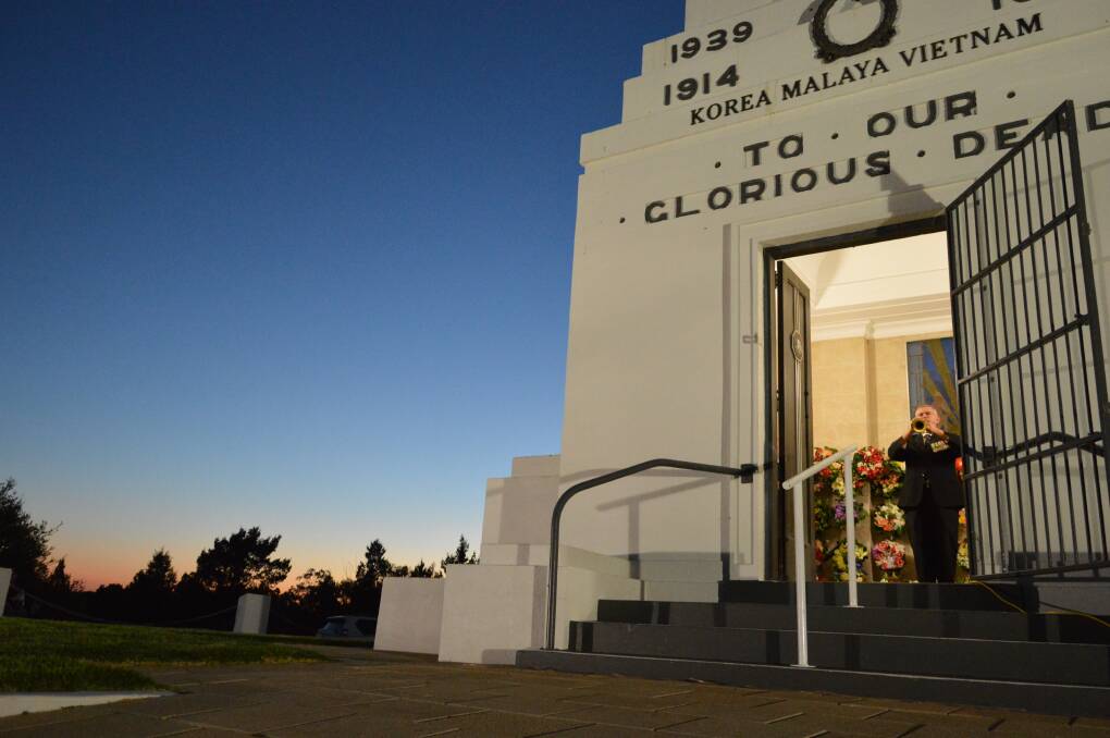 CANCELLED: Parkes residents won't have the opportunity to bow their heads in a minute's silence on Memorial Hill as the sun rises on Anzac Day this year. Photo: Christine Little