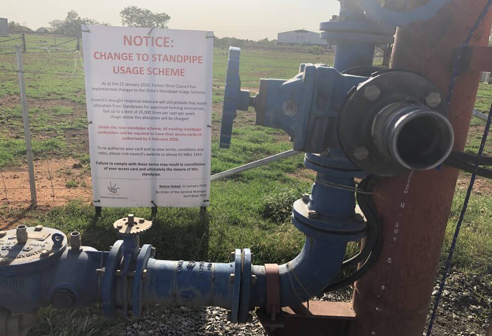 CHANGES: The new scheme will begin on February 4, where standpipe water in Parkes will be without charge for up to 25kL per week to approved farming enterprises. New signage was installed on Friday. 