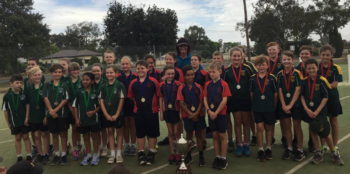 Todd Woodbridge Cup trifecta for Parkes tennis students 