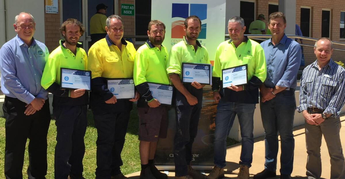 WIOA Managing Director George Wall, Parkes Water Treatment Plant Operators Blake Smith, Doug Miller, George White, Myles Smith, Dave Miller, Infrastructure Operations Manager Graeme Bayliss, and TAFE teacher Murray Thompson.