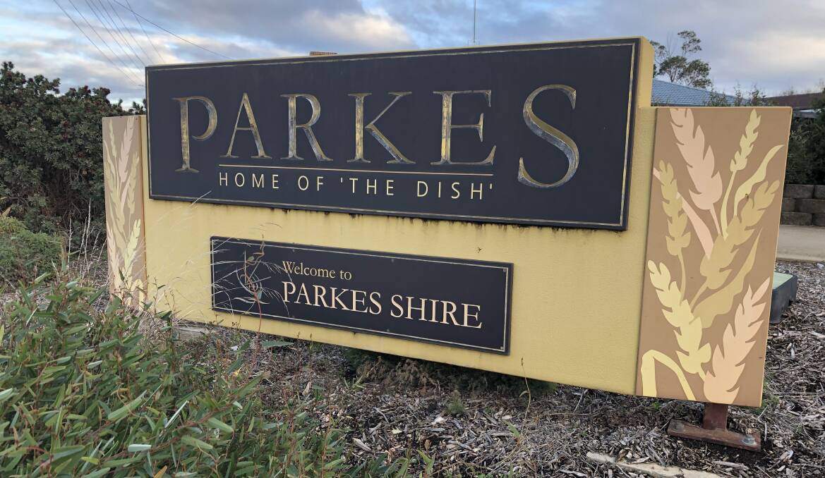 WELCOME: Parkes is the 'Home of the Dish' - this sign welcomes visitors to town in the west, along the Henry Parkes Way entrance.