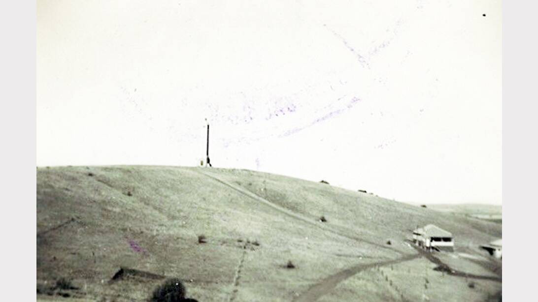 The monument stood virtually alone on Memorial Hill in the early days.